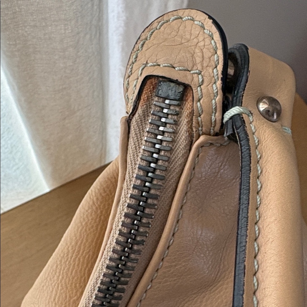 Marc Jacobs Blake Multi Pocket Hobo - Picture 6 of 14